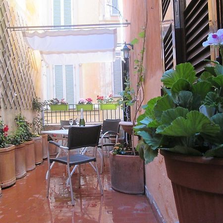 Trevi Elegance Suite Rome Exterior photo