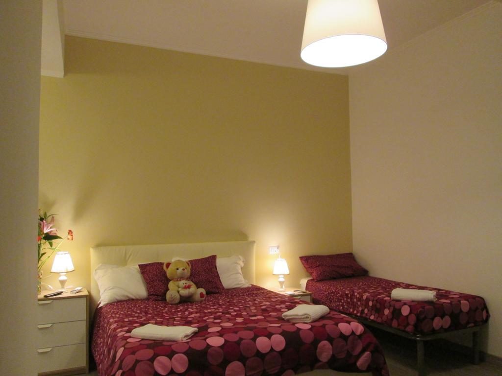 Trevi Elegance Suite Rome Room photo